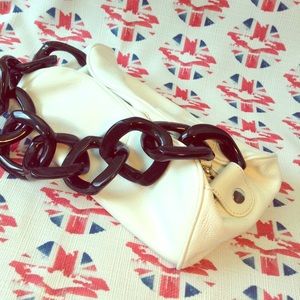 Pa-Tou-Tou No.33 White Patent Doctor Shoulder Bag